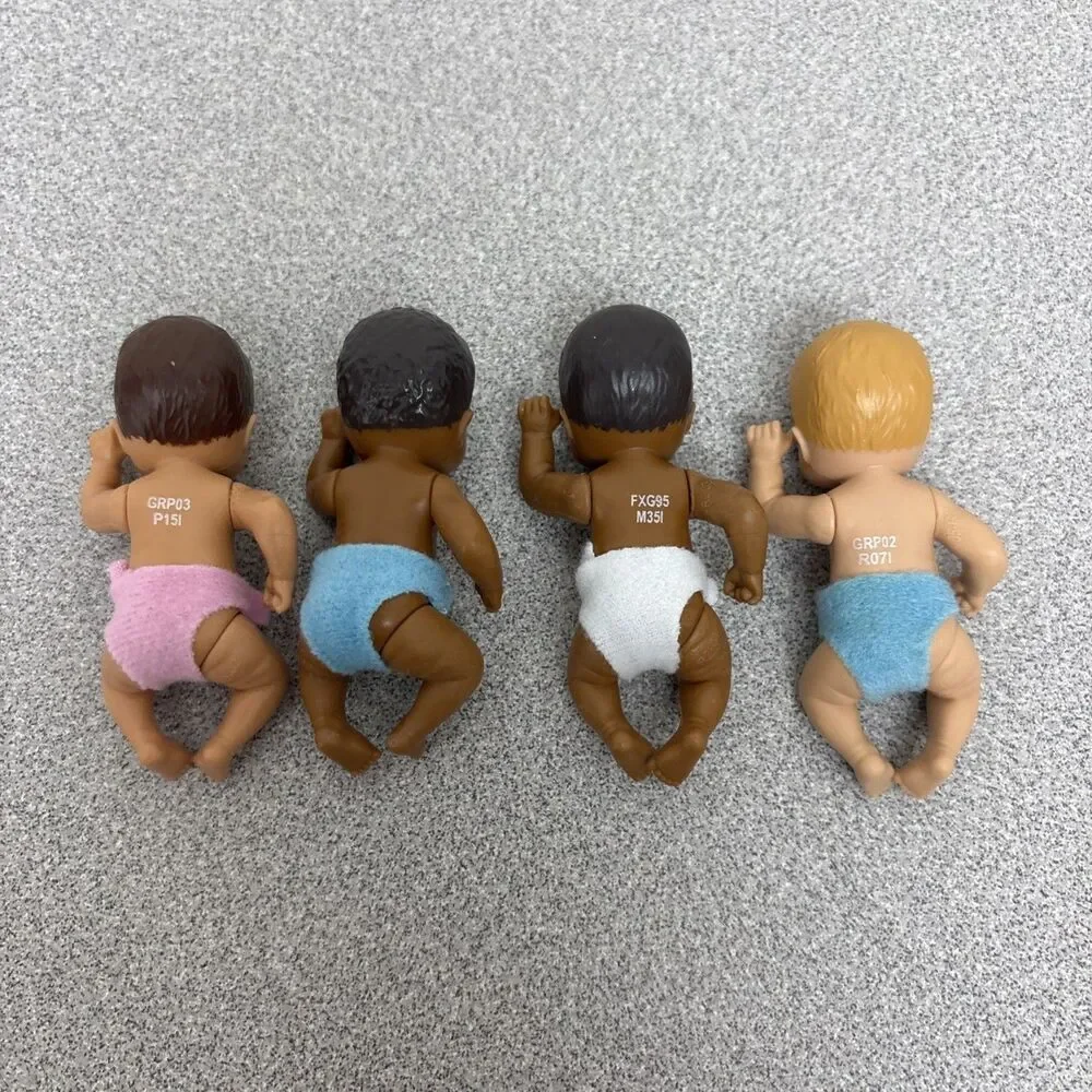 Barbie Skipper Babysitter Nursery Babies Lot of 4 Dolls, Blonde, Brunette, 2 AA